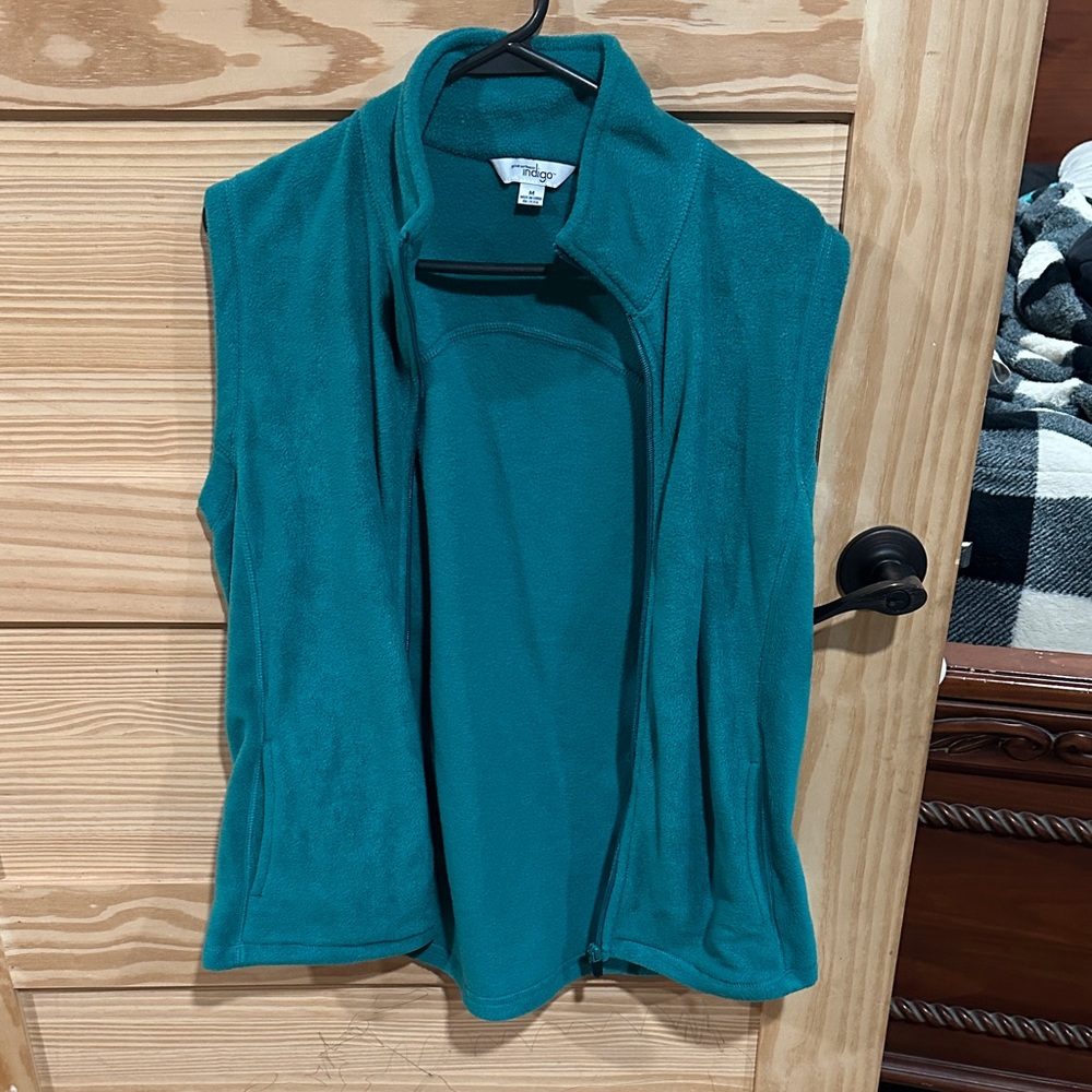 Eddie Bauer Women's Teal Fleece Vest